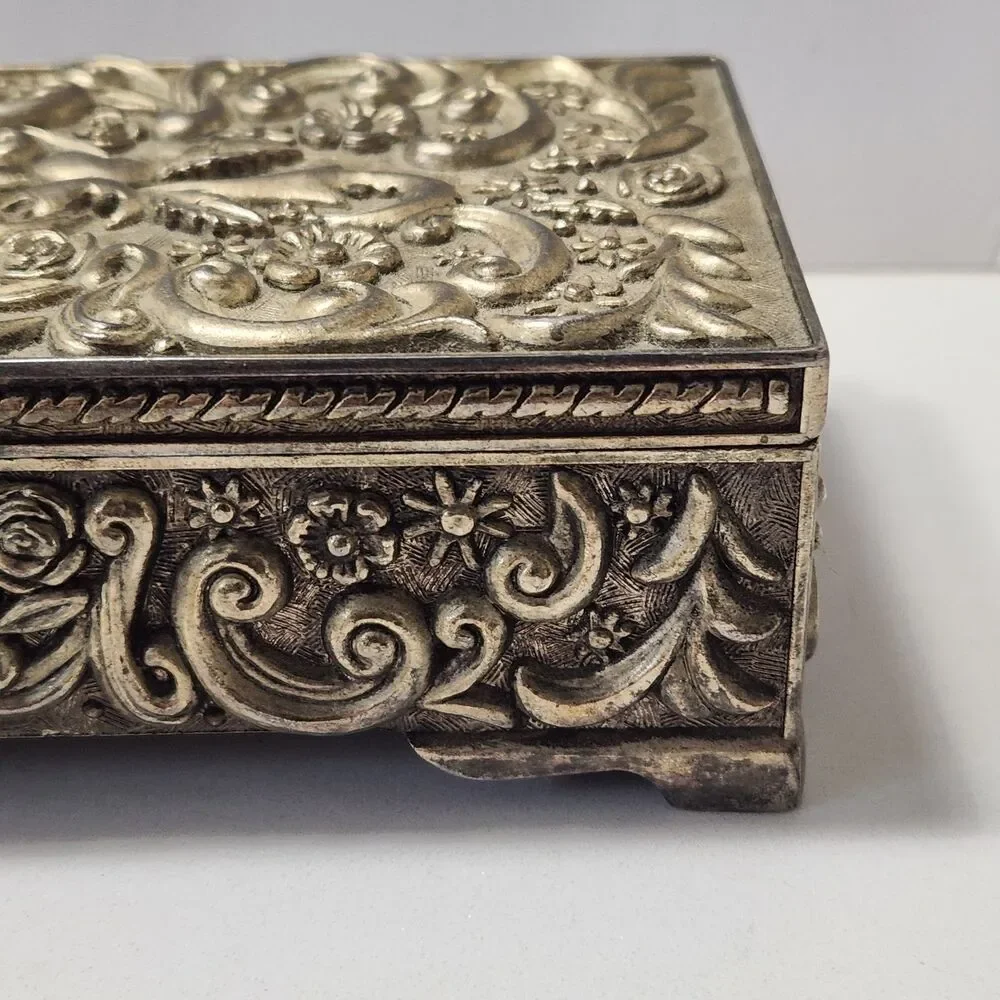 Godinger Vintage 1992 Silver Plate Ornate Rectangle Jewelry  Hinged Box Velvet